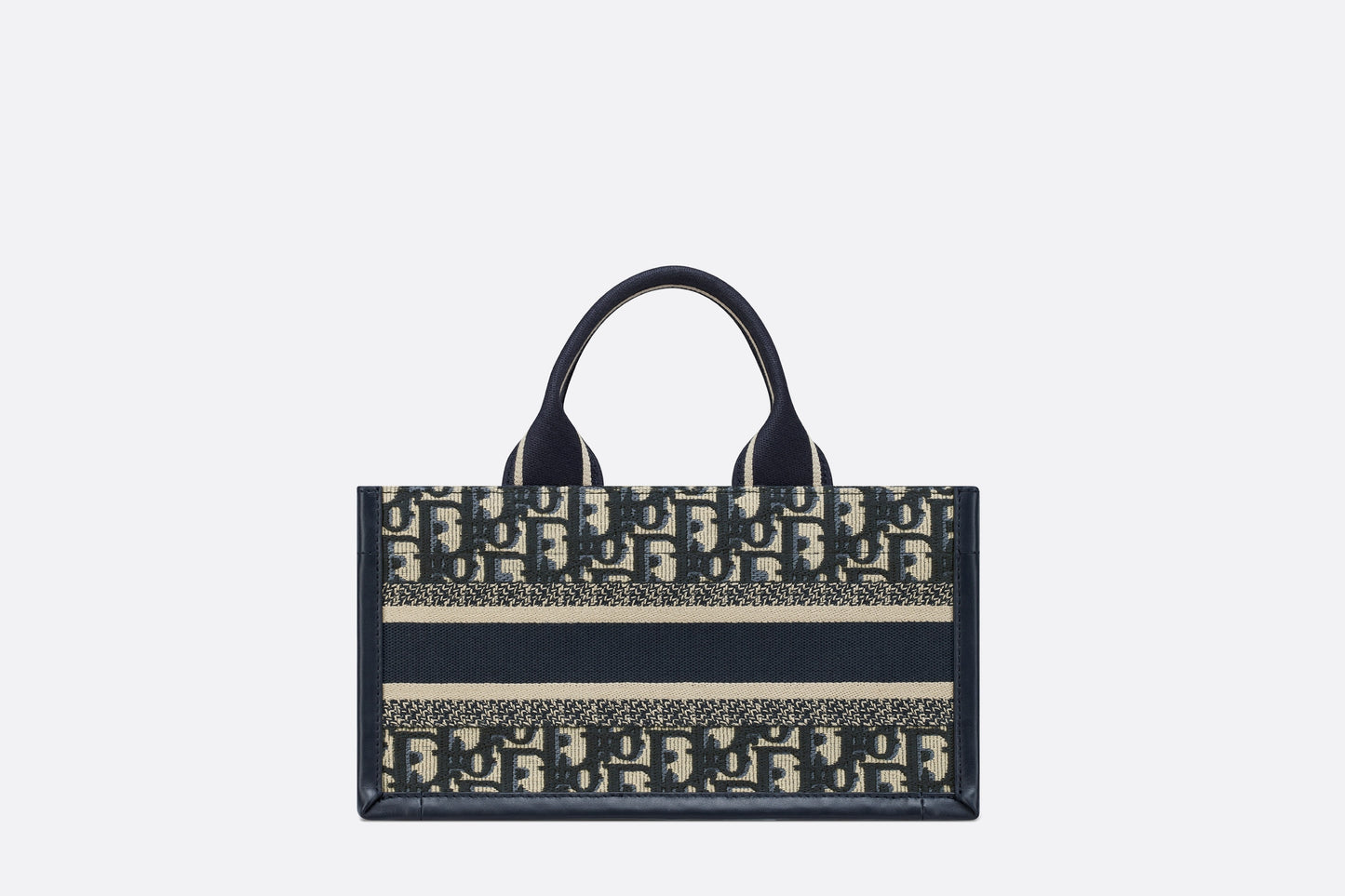 حقيبة East-West Dior Book Tote مع حزام