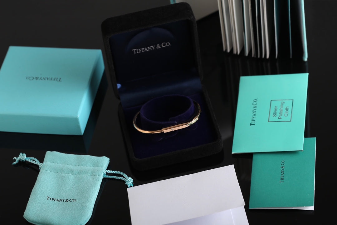 Tiffany lock bangle bracelet gold with zircon