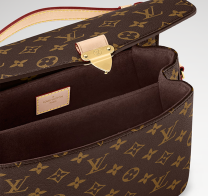 Louis Vuitton Pochette Métis East West MM