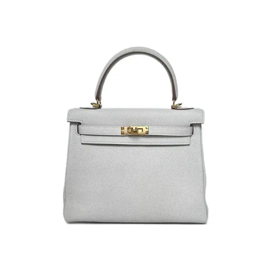HERMES Kelly 25 cream gray Togo leather handbag featuring elegant design and high quality craftsmanship, a timeless luxury bag for women.