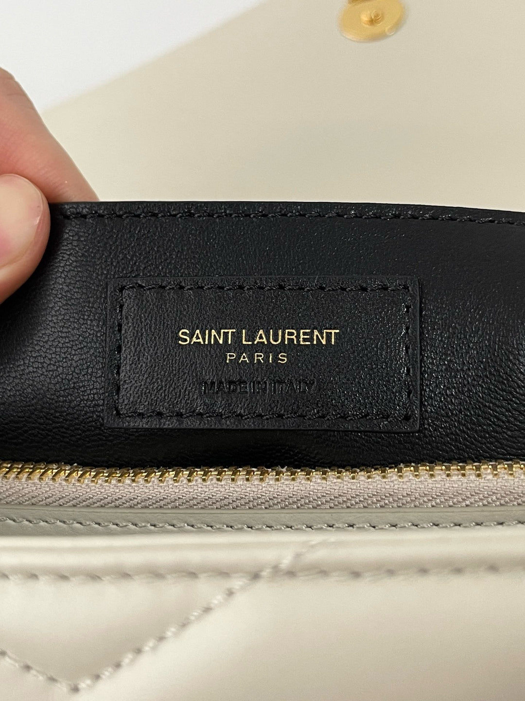 Saint laurent Loulou Shoulder Bag small white