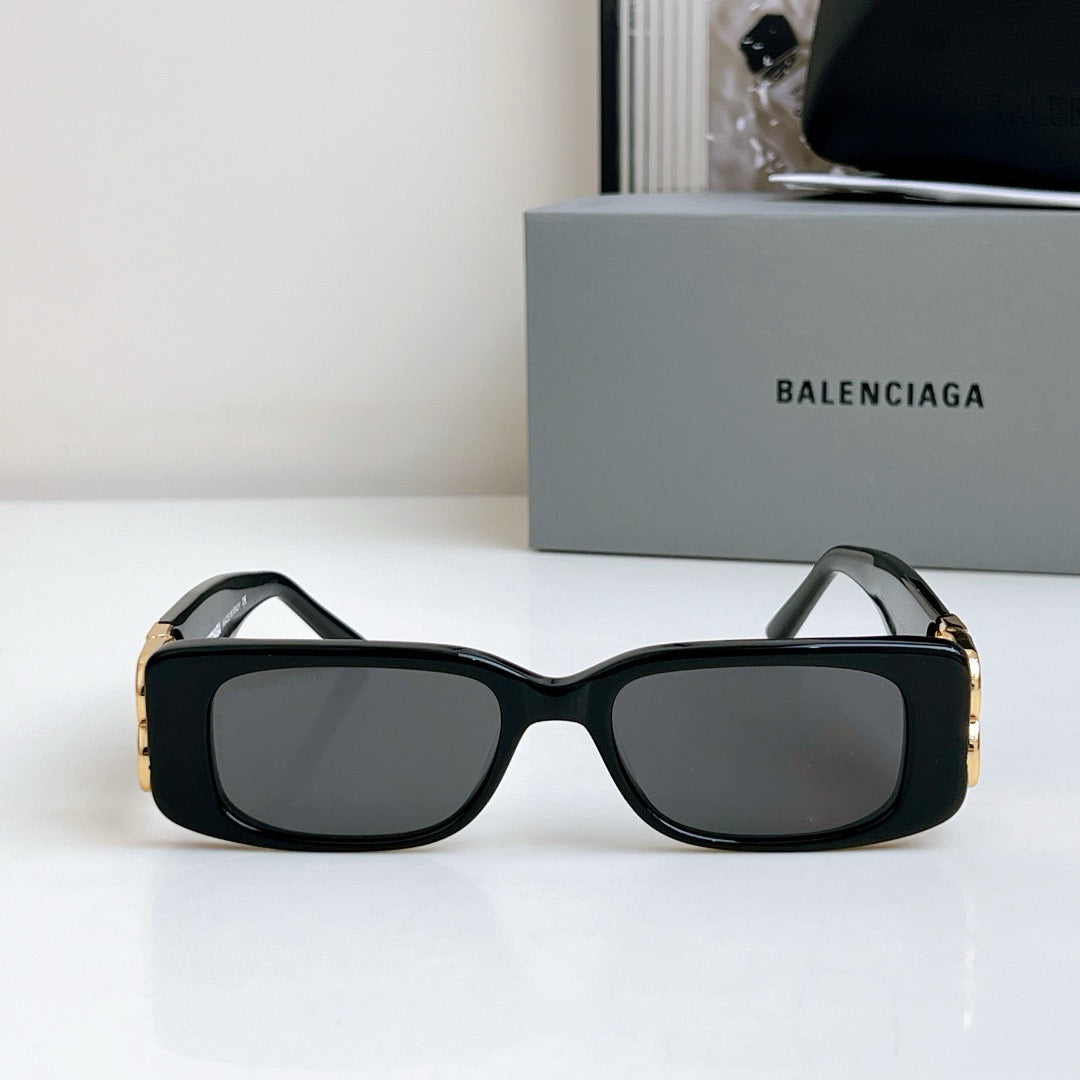 نظارات بالنسياغا bal 0096S 002 