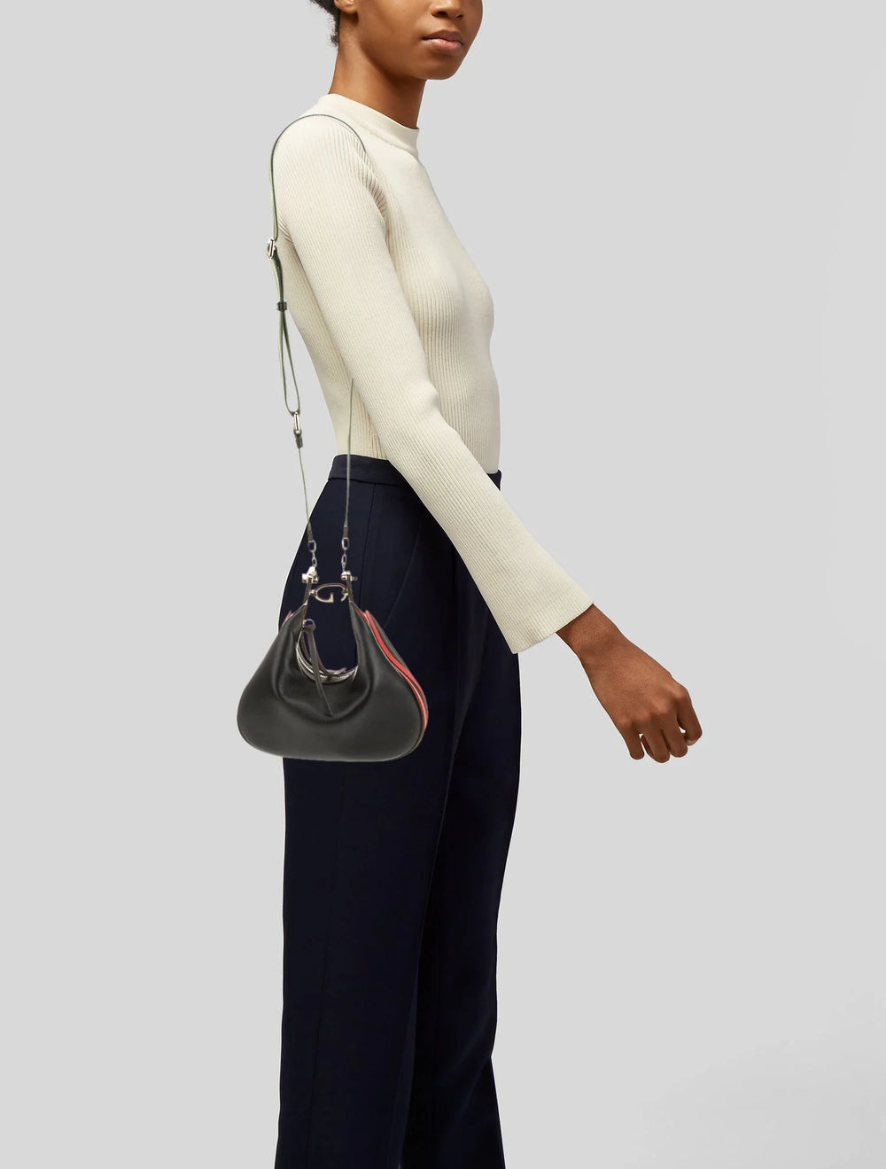Gucci Attache Shoulder Bag black