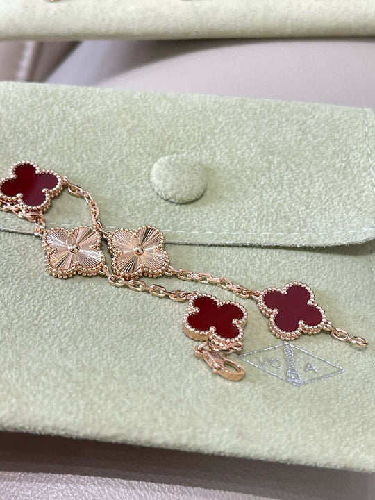 Vintage Alhambra Bracelet, 5 Motifs 18K Gold-Plated Finish red-gold