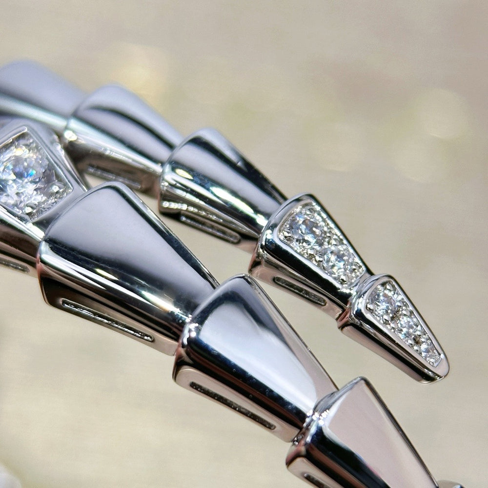 bvlgari Serpenti Viper bracelet silver head zircon
