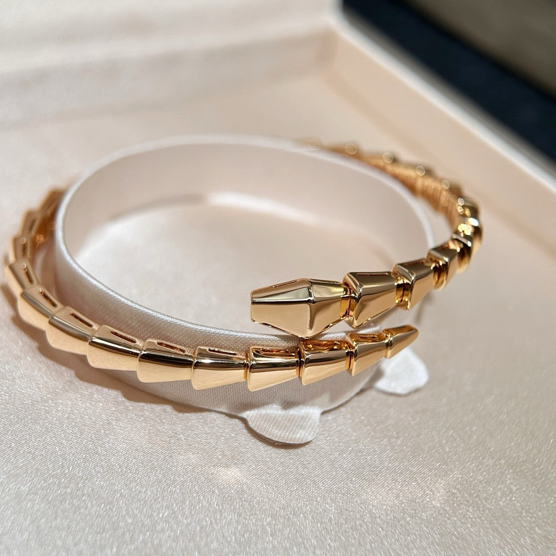 Bvlgari Jewelry Yellow Gold Serpenti Viper Bracelet