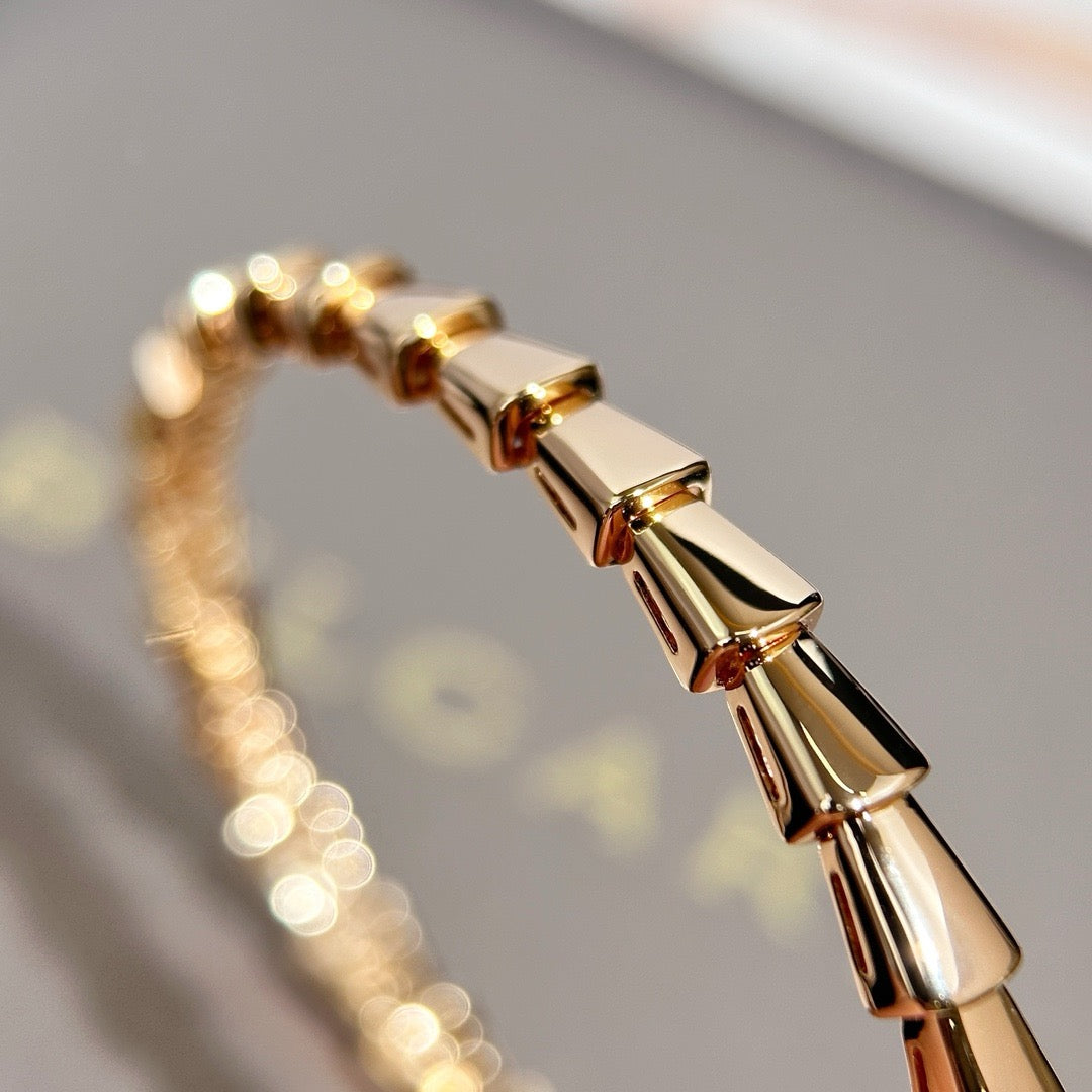 Bvlgari Jewelry Yellow Gold Serpenti Viper Bracelet