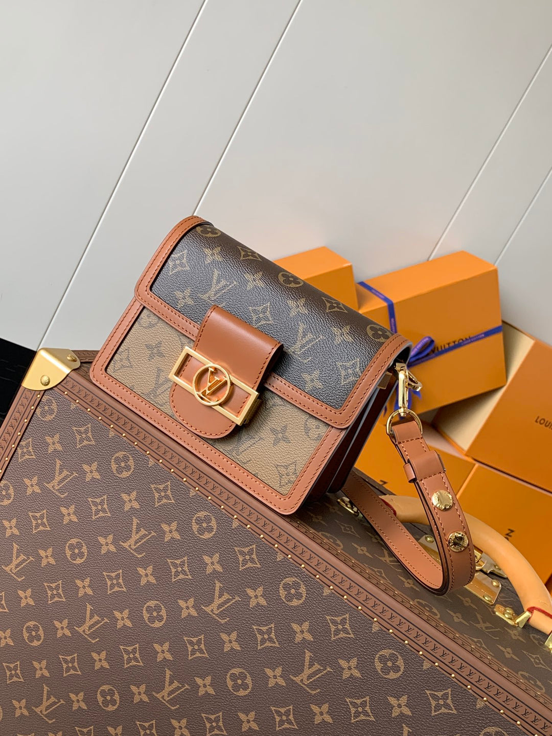 Dauphine Crossbody Bag