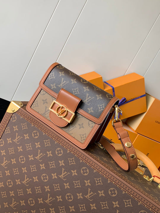 Dauphine Crossbody Bag